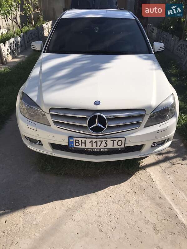 Седан Mercedes-Benz C-Class 2008 в Арцизе