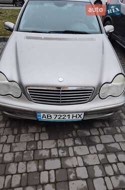 Универсал Mercedes-Benz C-Class 2004 в Виннице