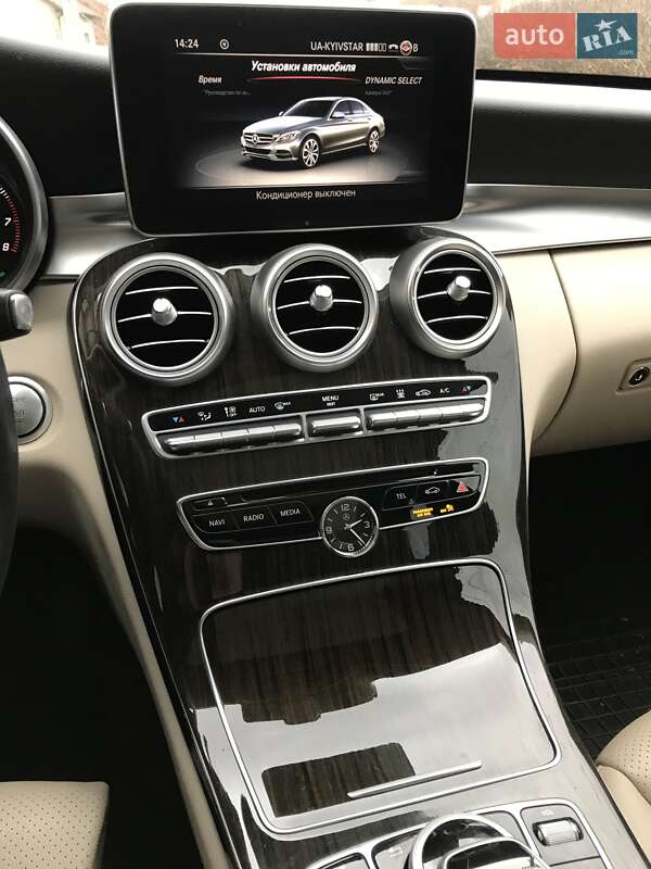 Седан Mercedes-Benz C-Class 2015 в Львові