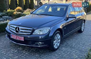 Универсал Mercedes-Benz C-Class 2010 в Луцке