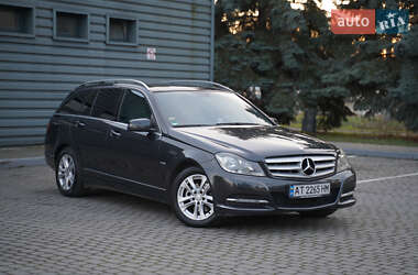 Универсал Mercedes-Benz C-Class 2012 в Ивано-Франковске