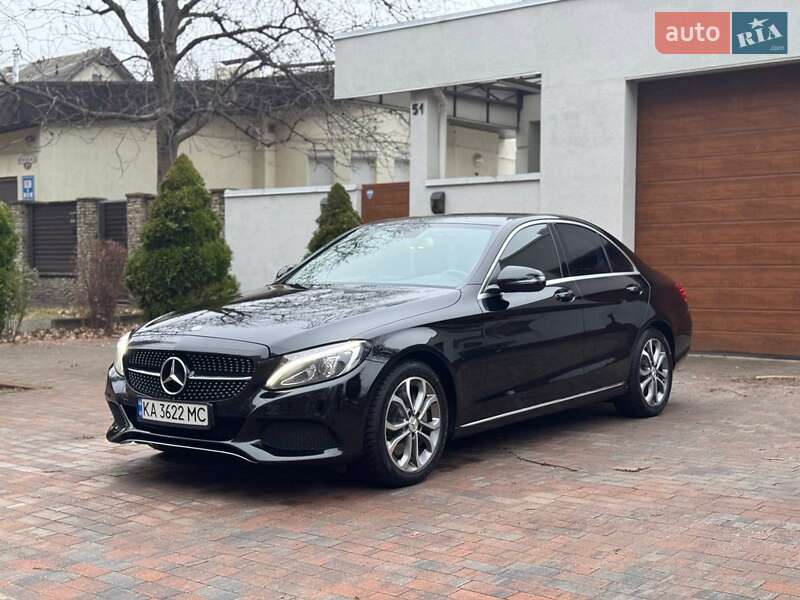 Седан Mercedes-Benz C-Class 2016 в Киеве