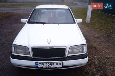 Седан Mercedes-Benz C-Class 1995 в Чорнухах