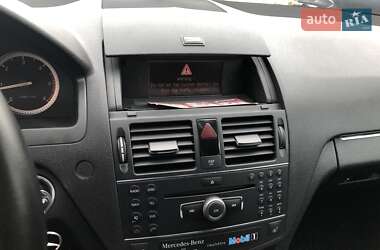 Універсал Mercedes-Benz C-Class 2008 в 