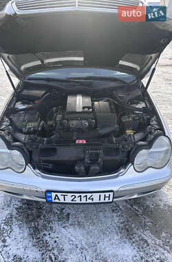 Универсал Mercedes-Benz C-Class 2003 в 