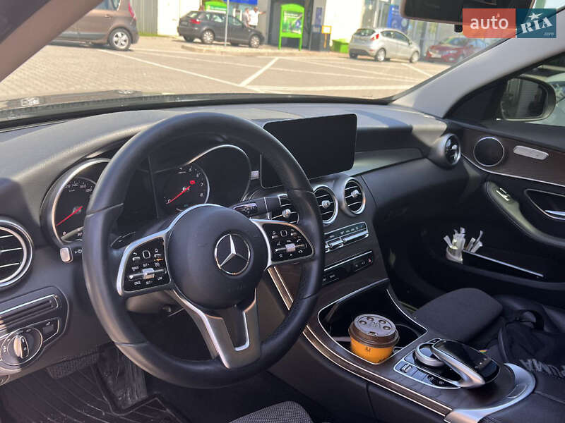 Седан Mercedes-Benz C-Class 2018 в Днепре