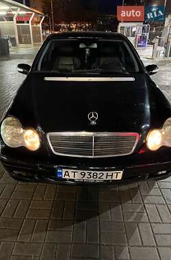 Седан Mercedes-Benz C-Class 2000 в Івано-Франківську