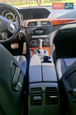 Седан Mercedes-Benz C-Class 2012 в 