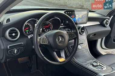 Седан Mercedes-Benz C-Class 2017 в 