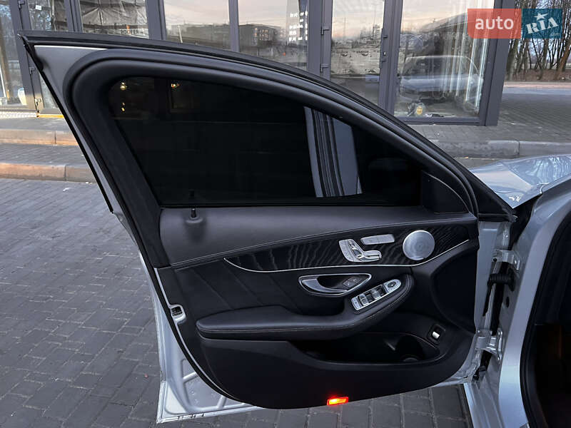Седан Mercedes-Benz C-Class 2016 в Житомире