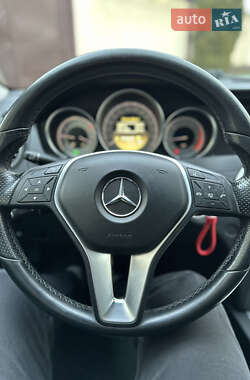 Седан Mercedes-Benz C-Class 2012 в 