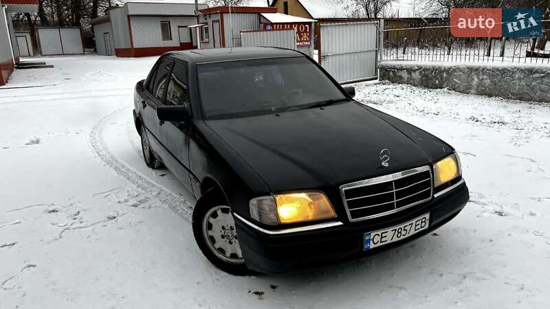 Седан Mercedes-Benz C-Class 1995 в Ярмолинцях