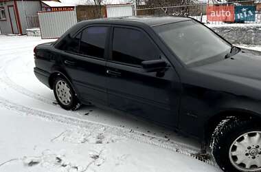 Седан Mercedes-Benz C-Class 1995 в Ярмолинцях