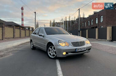 Седан Mercedes-Benz C-Class 2000 в Житомирі