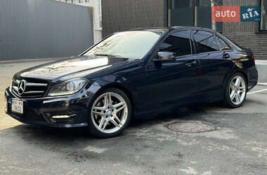 Седан Mercedes-Benz C-Class 2013 в Киеве