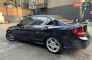 Седан Mercedes-Benz C-Class 2013 в Киеве