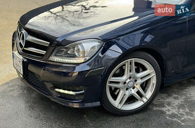 Седан Mercedes-Benz C-Class 2013 в Киеве