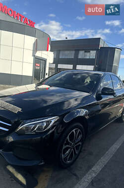 Седан Mercedes-Benz C-Class 2017 в 
