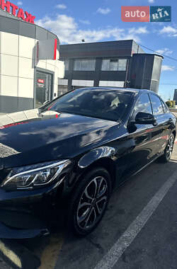 Седан Mercedes-Benz C-Class 2017 в 