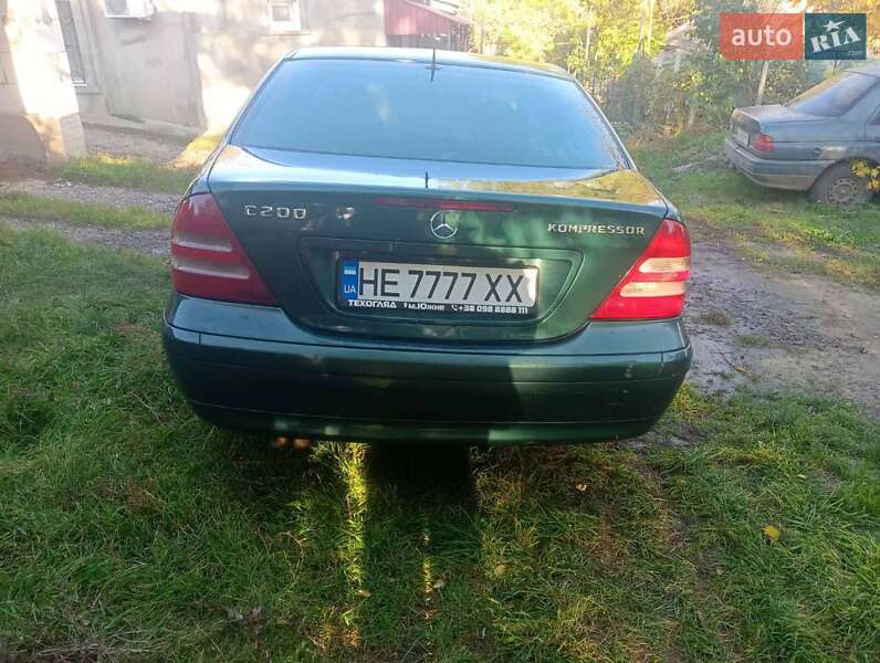 Седан Mercedes-Benz C-Class 2001 в Одессе