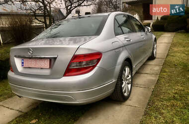 Седан Mercedes-Benz C-Class 2010 в 