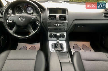 Седан Mercedes-Benz C-Class 2010 в 
