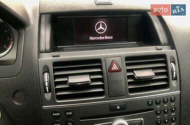 Седан Mercedes-Benz C-Class 2010 в 