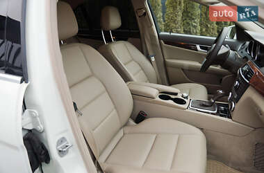 Седан Mercedes-Benz C-Class 2012 в 