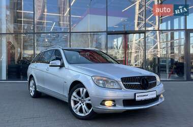 Універсал Mercedes-Benz C-Class 2010 в Одесі