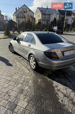 Седан Mercedes-Benz C-Class 2008 в Ужгороде