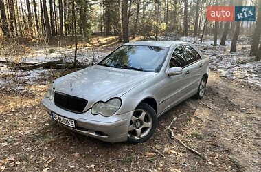 Седан Mercedes-Benz C-Class 2001 в Василькові