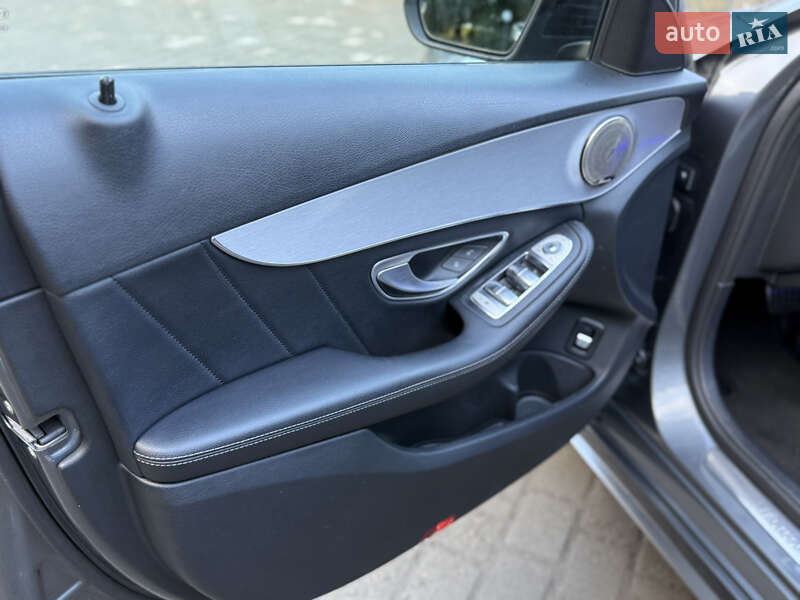Седан Mercedes-Benz C-Class 2018 в Самборе