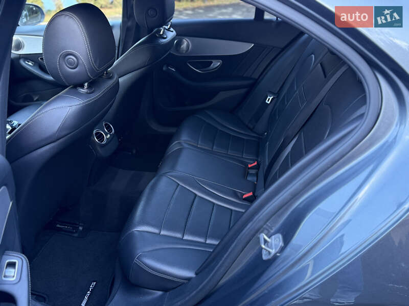 Седан Mercedes-Benz C-Class 2018 в Самборе