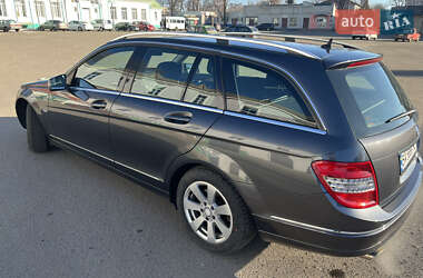 Универсал Mercedes-Benz C-Class 2010 в 