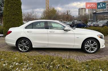 Седан Mercedes-Benz C-Class 2017 в Львове