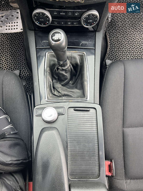 Универсал Mercedes-Benz C-Class 2010 в Рожнятове