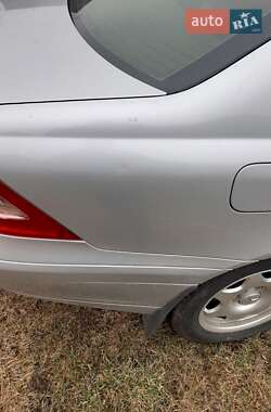 Седан Mercedes-Benz C-Class 2004 в 