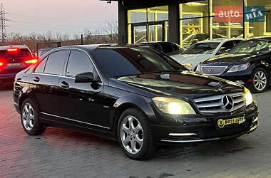 Седан Mercedes-Benz C-Class 2010 в Чернівцях