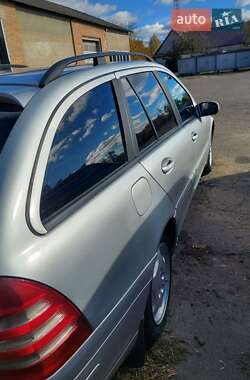 Универсал Mercedes-Benz C-Class 2002 в 