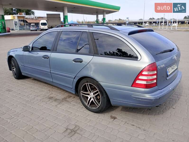 Универсал Mercedes-Benz C-Class 2004 в Вышгороде