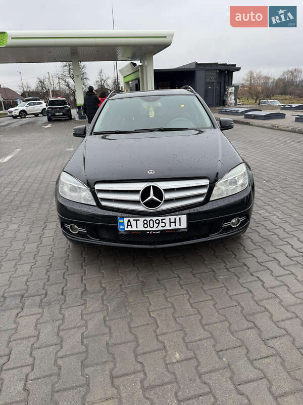 Универсал Mercedes-Benz C-Class 2008 в Болехове