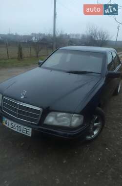 Седан Mercedes-Benz C-Class 1993 в Городні