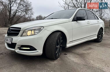 Седан Mercedes-Benz C-Class 2011 в Запорожье