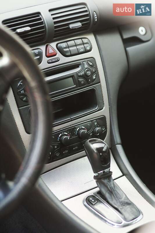Купе Mercedes-Benz C-Class 2004 в Мукачевому