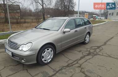 Универсал Mercedes-Benz C-Class 2006 в Лохвице