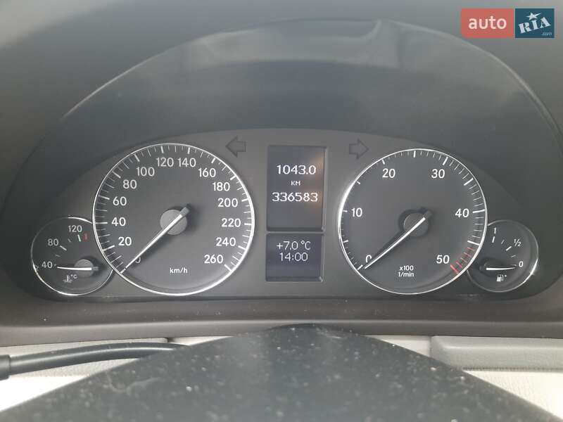 Універсал Mercedes-Benz C-Class 2006 в Лохвиці