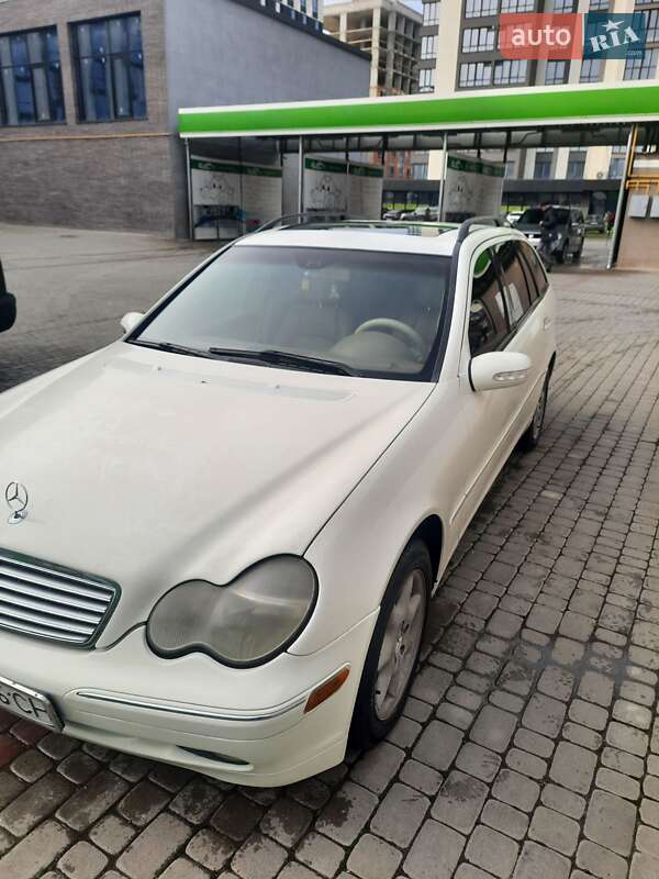 Универсал Mercedes-Benz C-Class 2004 в Ивано-Франковске