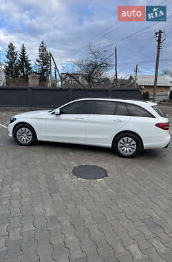 Універсал Mercedes-Benz C-Class 2014 в 