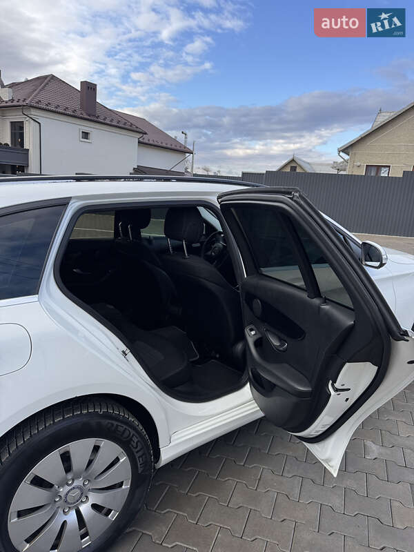 Универсал Mercedes-Benz C-Class 2014 в Черновцах