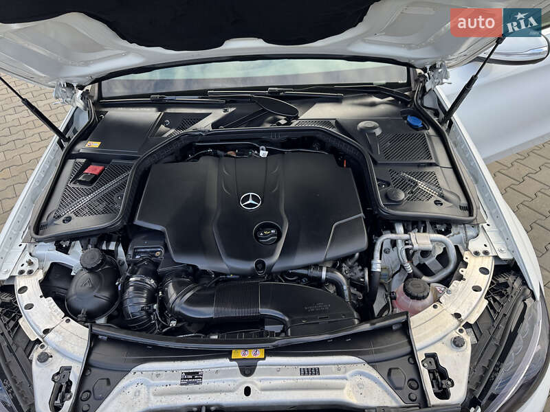 Универсал Mercedes-Benz C-Class 2014 в Черновцах